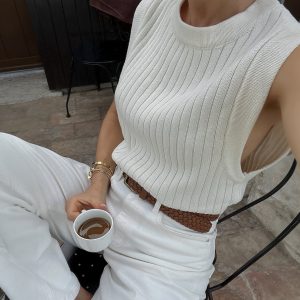 Haut Tricoté Sans Manches – Élégance Décontractée