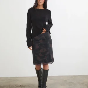 Jupe midi Rajhu en rose dynamique
